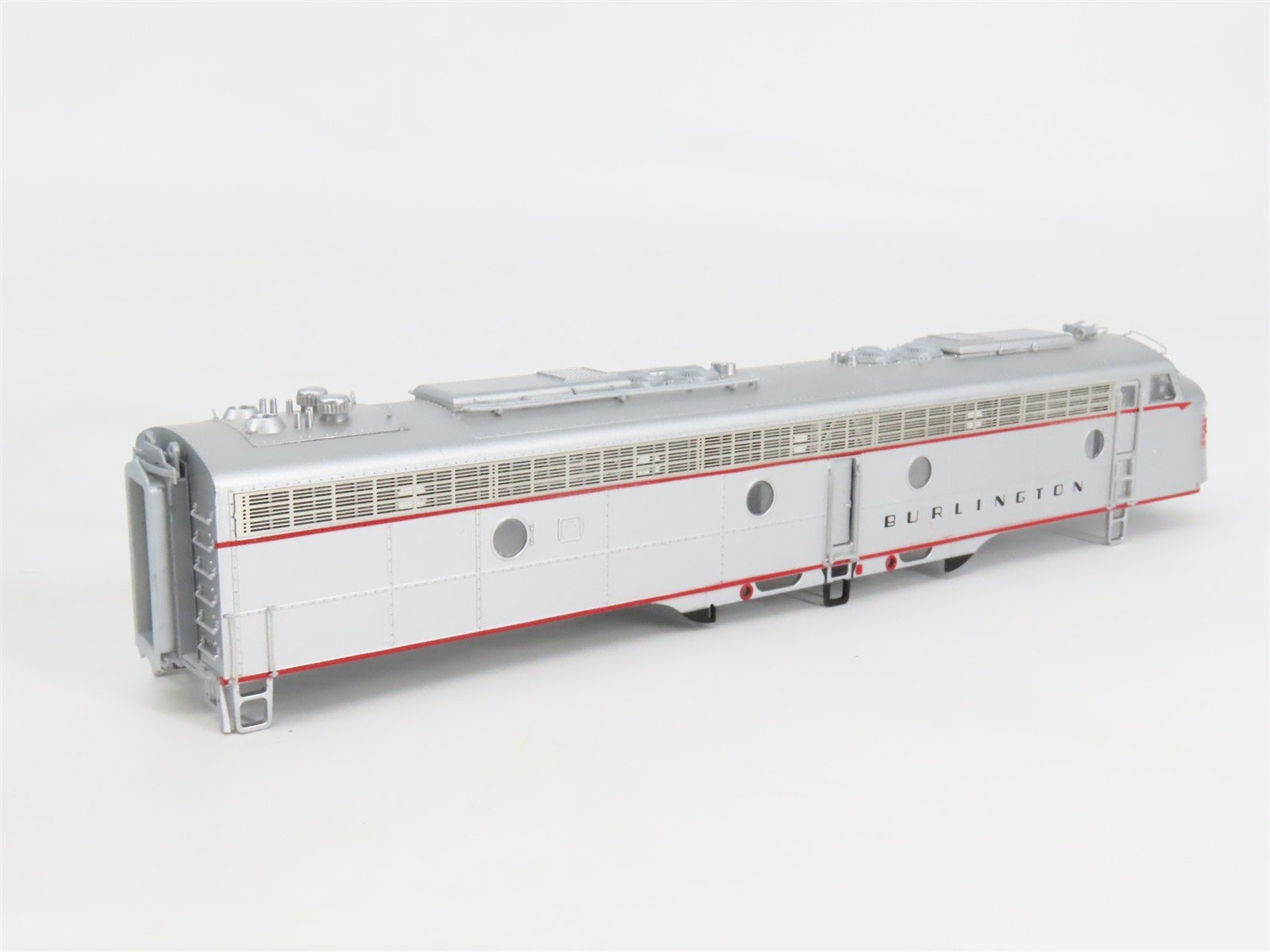 HO Scale Proto 2000 8046 CB&Q Burlington Route EMD E8/9A Diesel #9943A