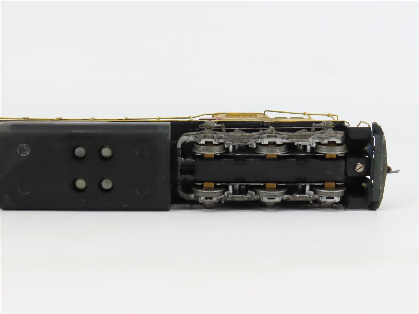 HO Scale Athearn SP-SF Merger 