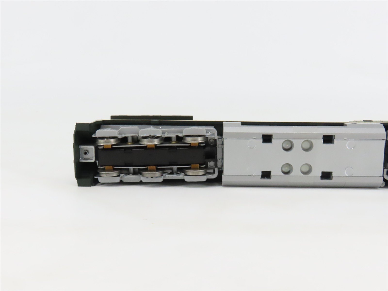 HO Scale Athearn 4936 BNSF Railway GE C44-9W 