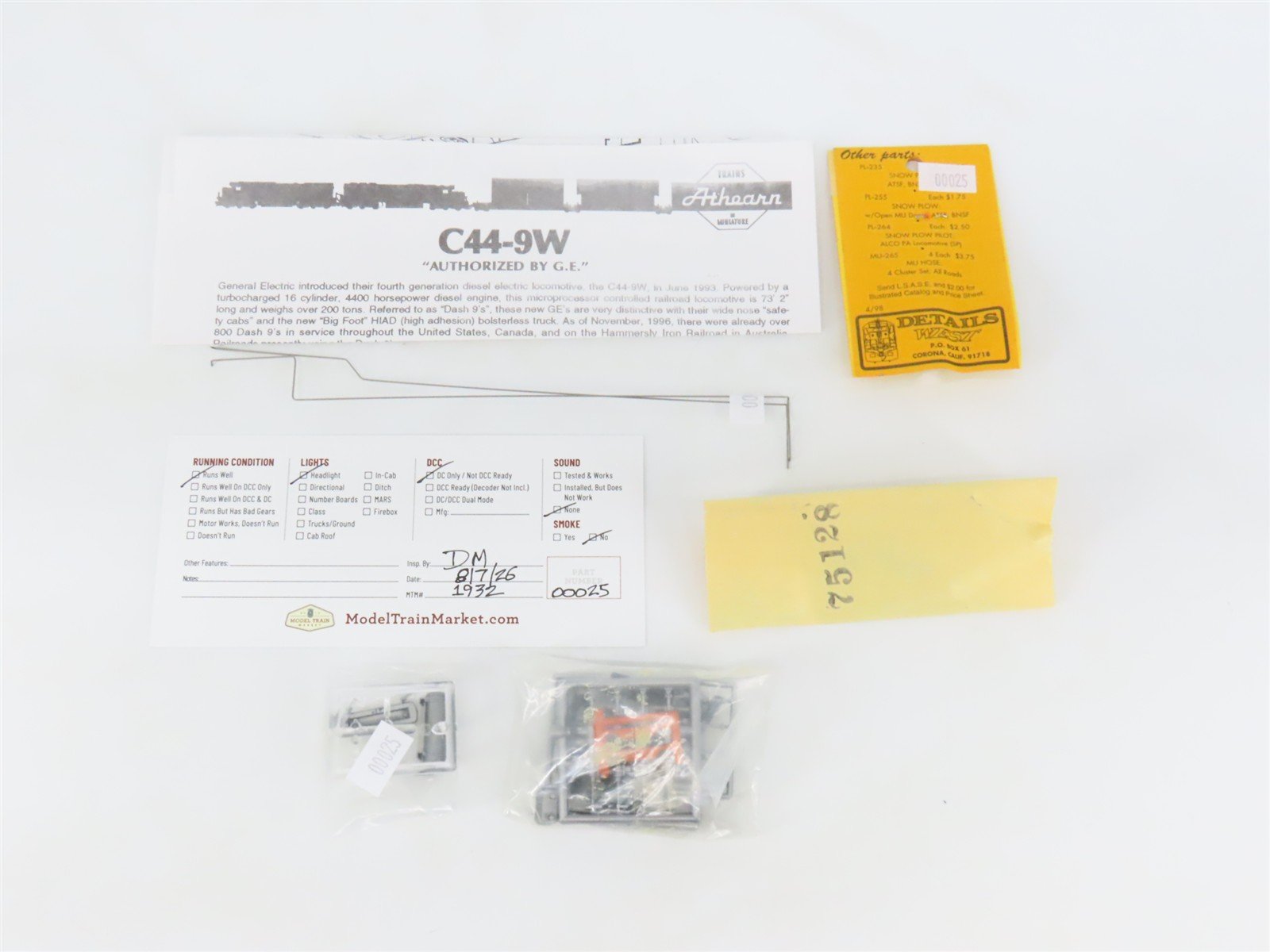 HO Scale Athearn 4936 BNSF Railway GE C44-9W 