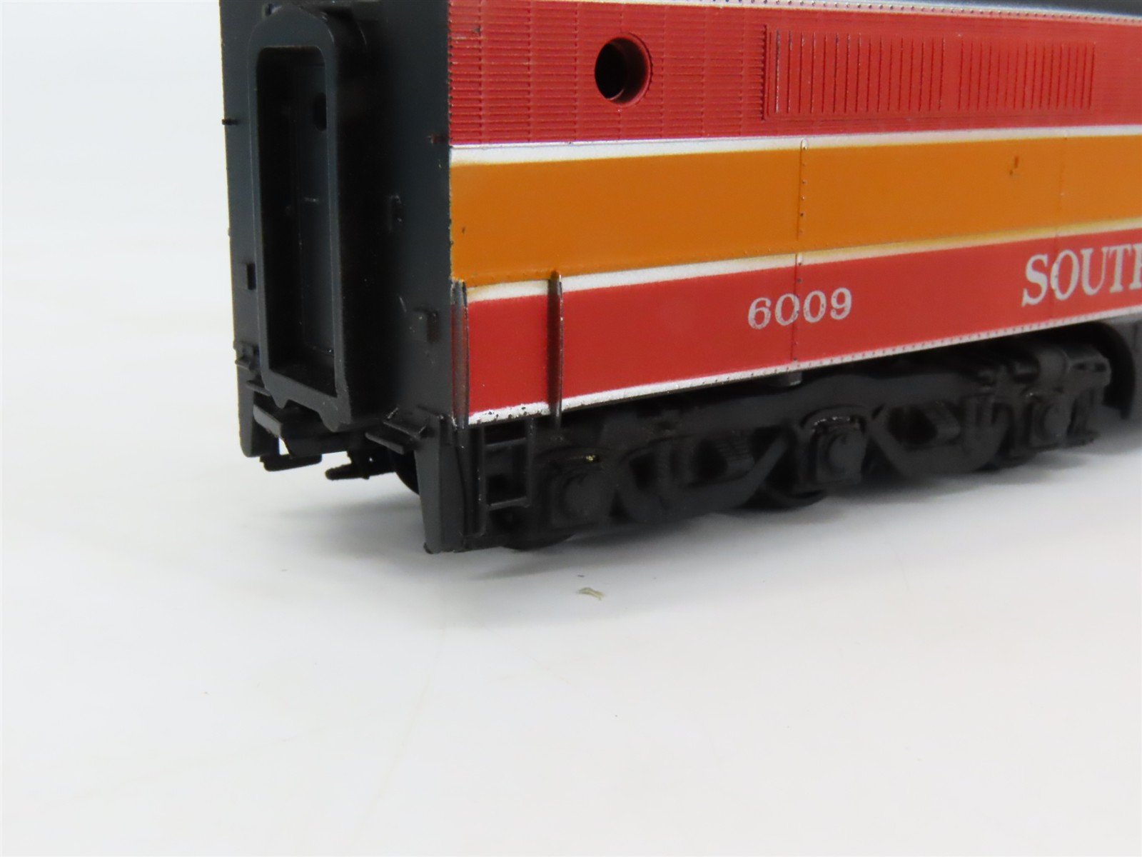 HO Scale Athearn 3326 SP 