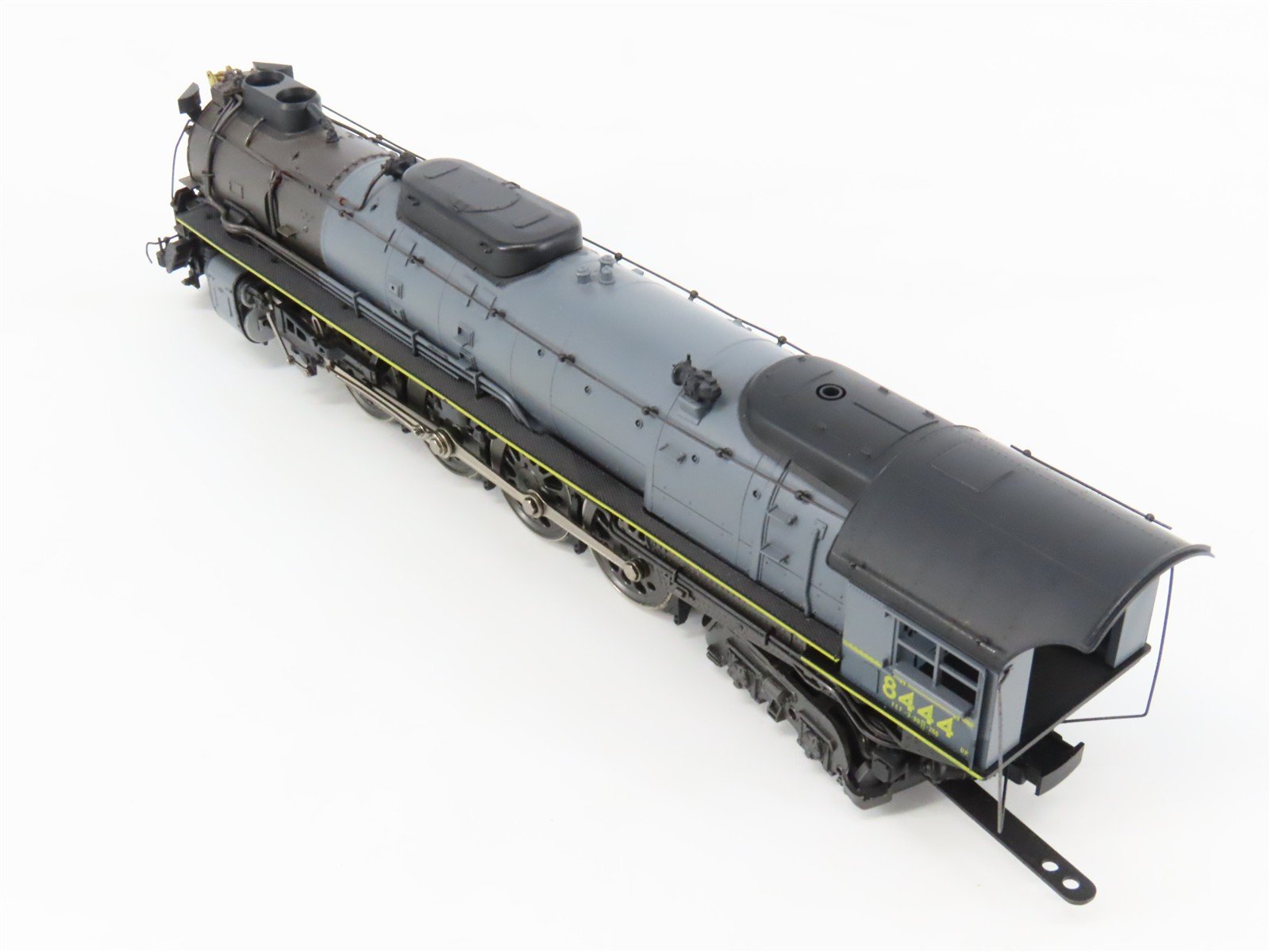 HO Scale Rivarossi 1572 UP Union Pacific 4-8-4 FEF-3 Steam Locomotive #8444