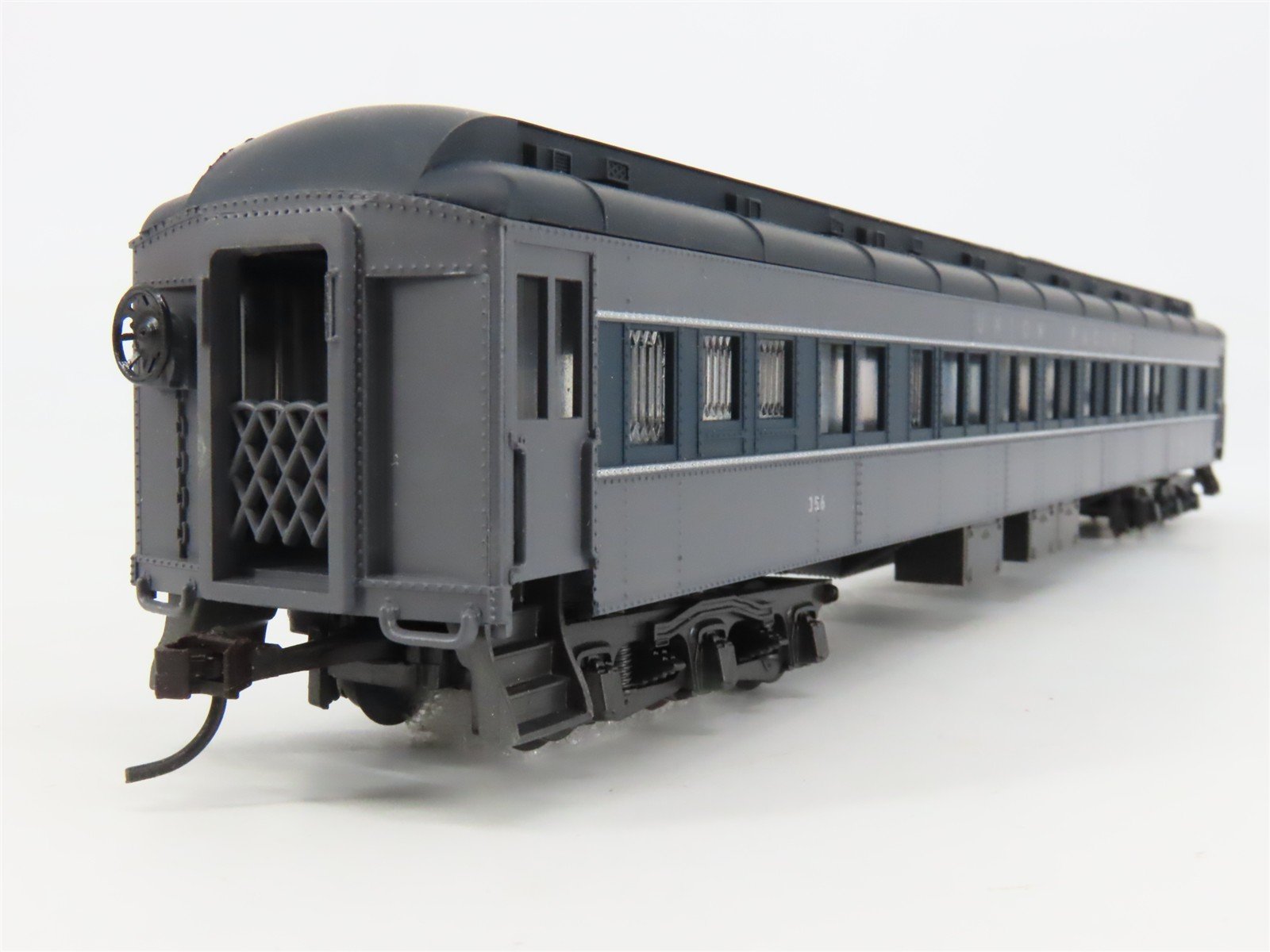 LOT of 6 HO Scale IHC UP Union Pacific Overland Passenger Cars