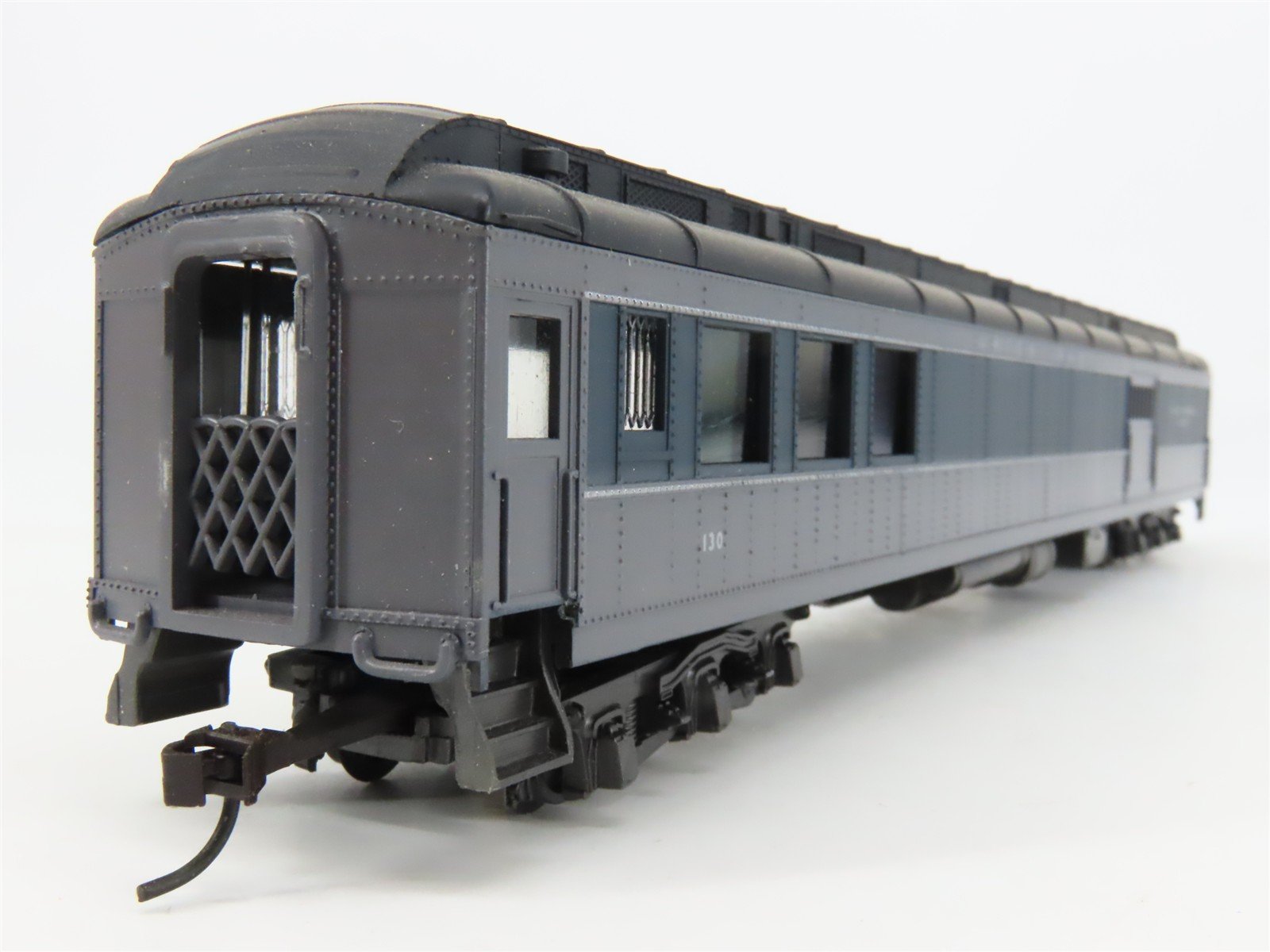 LOT of 6 HO Scale IHC UP Union Pacific Overland Passenger Cars