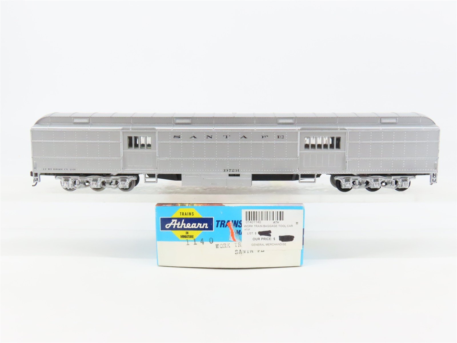 HO Scale Athearn 1140 ATSF Santa Fe Work Train Baggage Passenger Car #197231