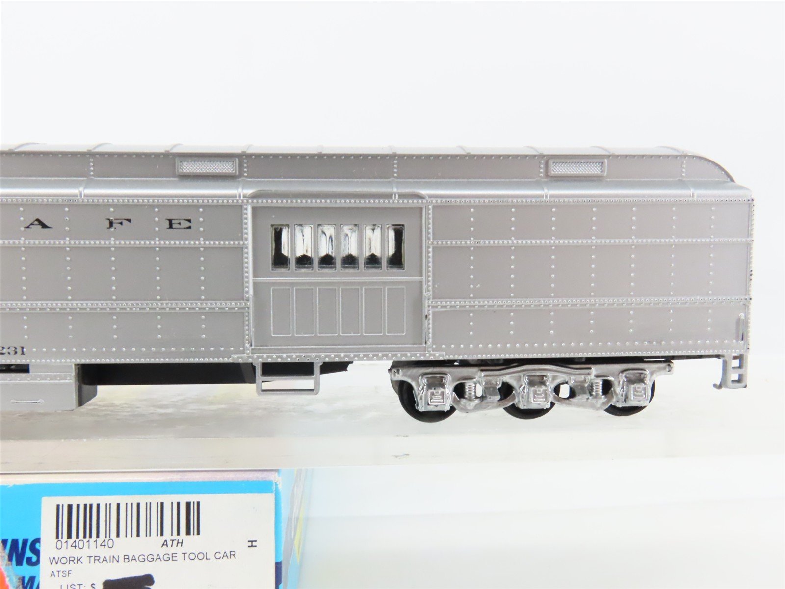 HO Scale Athearn 1140 ATSF Santa Fe Work Train Baggage Passenger Car #197231
