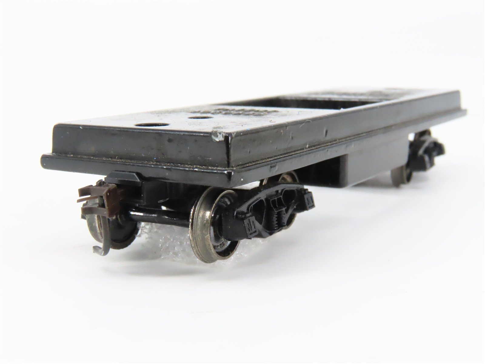 HO Scale Centerline Cleaning Car w/ 2 Roller Covers