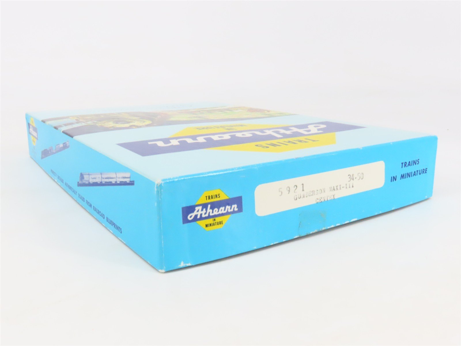 HO Scale Athearn 5921 SP Centex Gunderson Maxi-III 5-Car Well/Stack Set