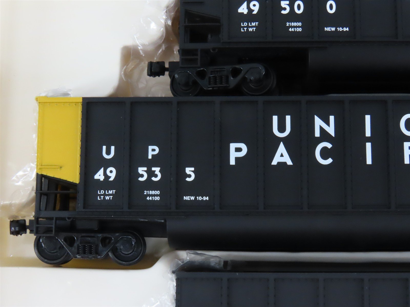 HO Scale Walthers 932-5313 UP Union Pacific Bethgon Hopper 6-Pack #2