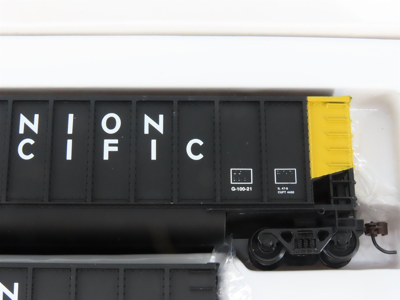 HO Scale Walthers 932-5313 UP Union Pacific Bethgon Hopper 6-Pack #2