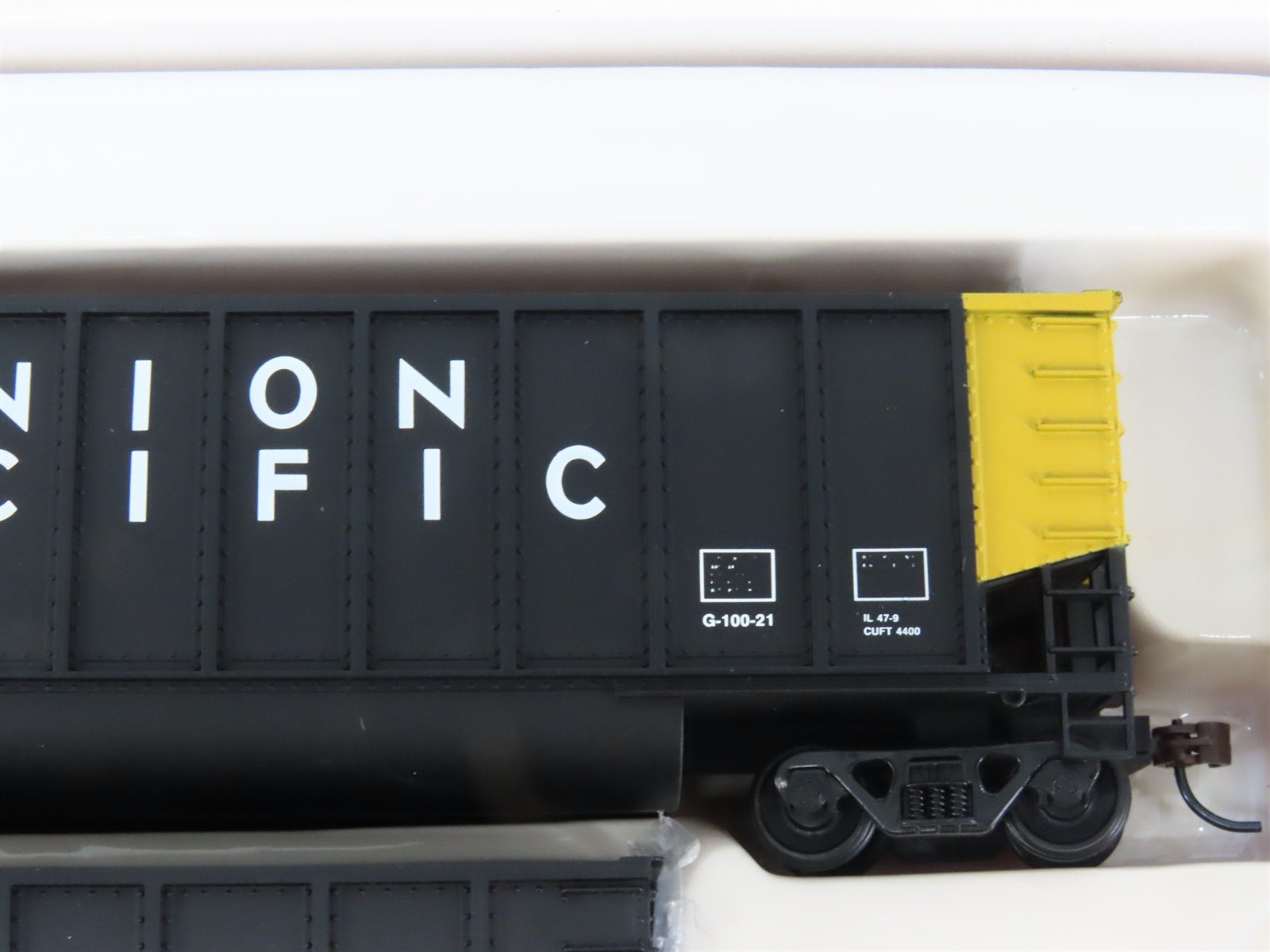 HO Scale Walthers 932-5313 UP Union Pacific Bethgon Hopper 6-Pack #2
