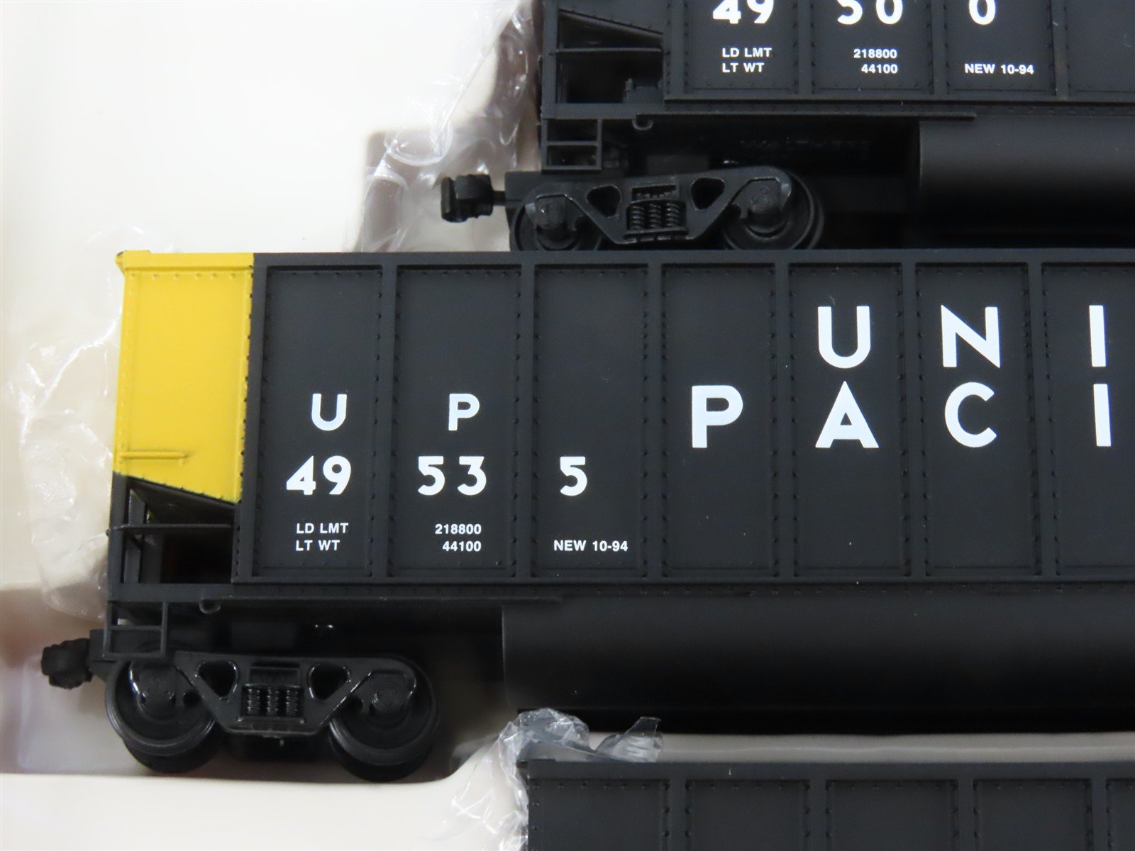 HO Scale Walthers 932-5313 UP Union Pacific Bethgon Hopper 6-Pack #2