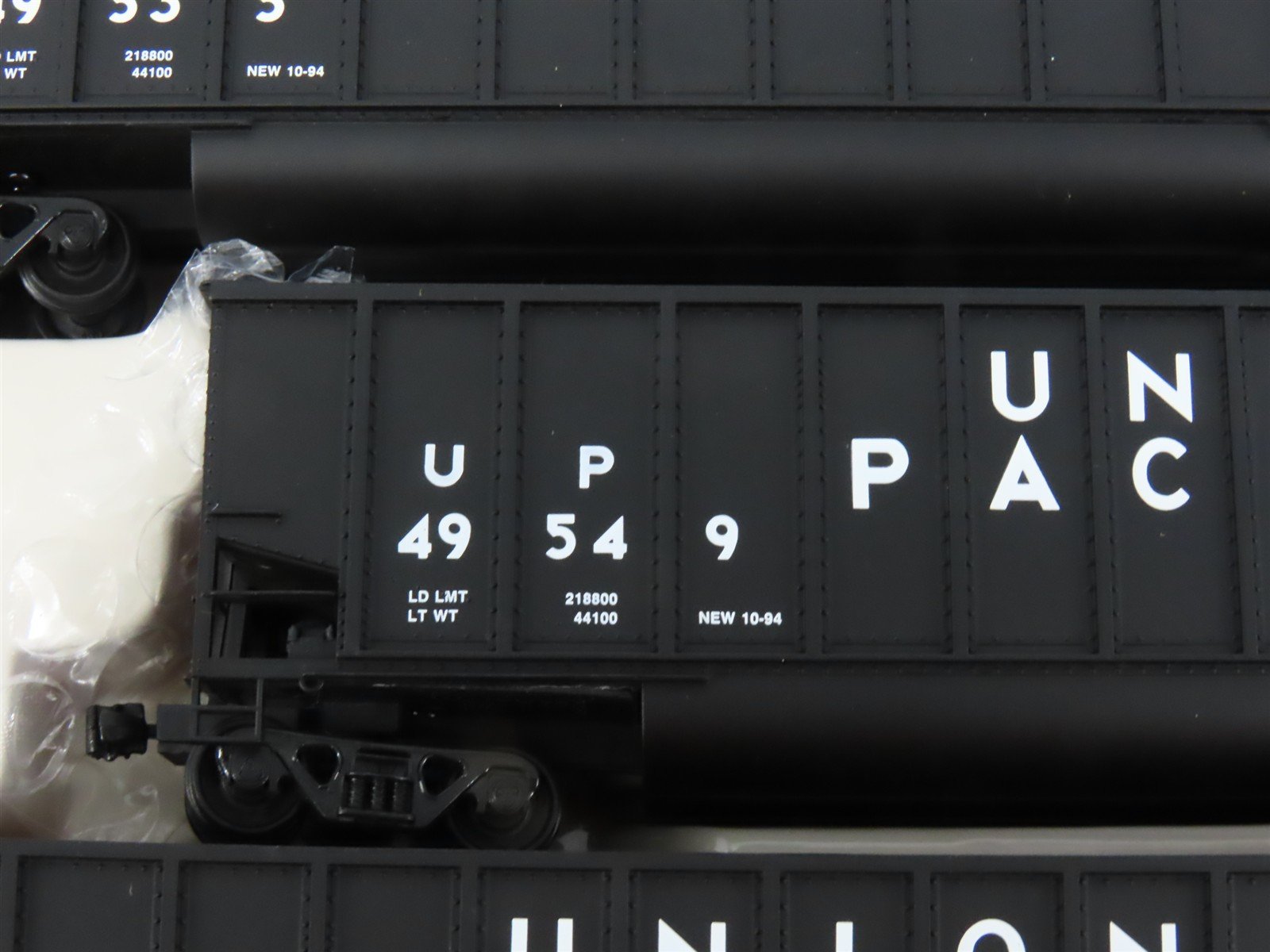 HO Scale Walthers 932-5313 UP Union Pacific Bethgon Hopper 6-Pack #2