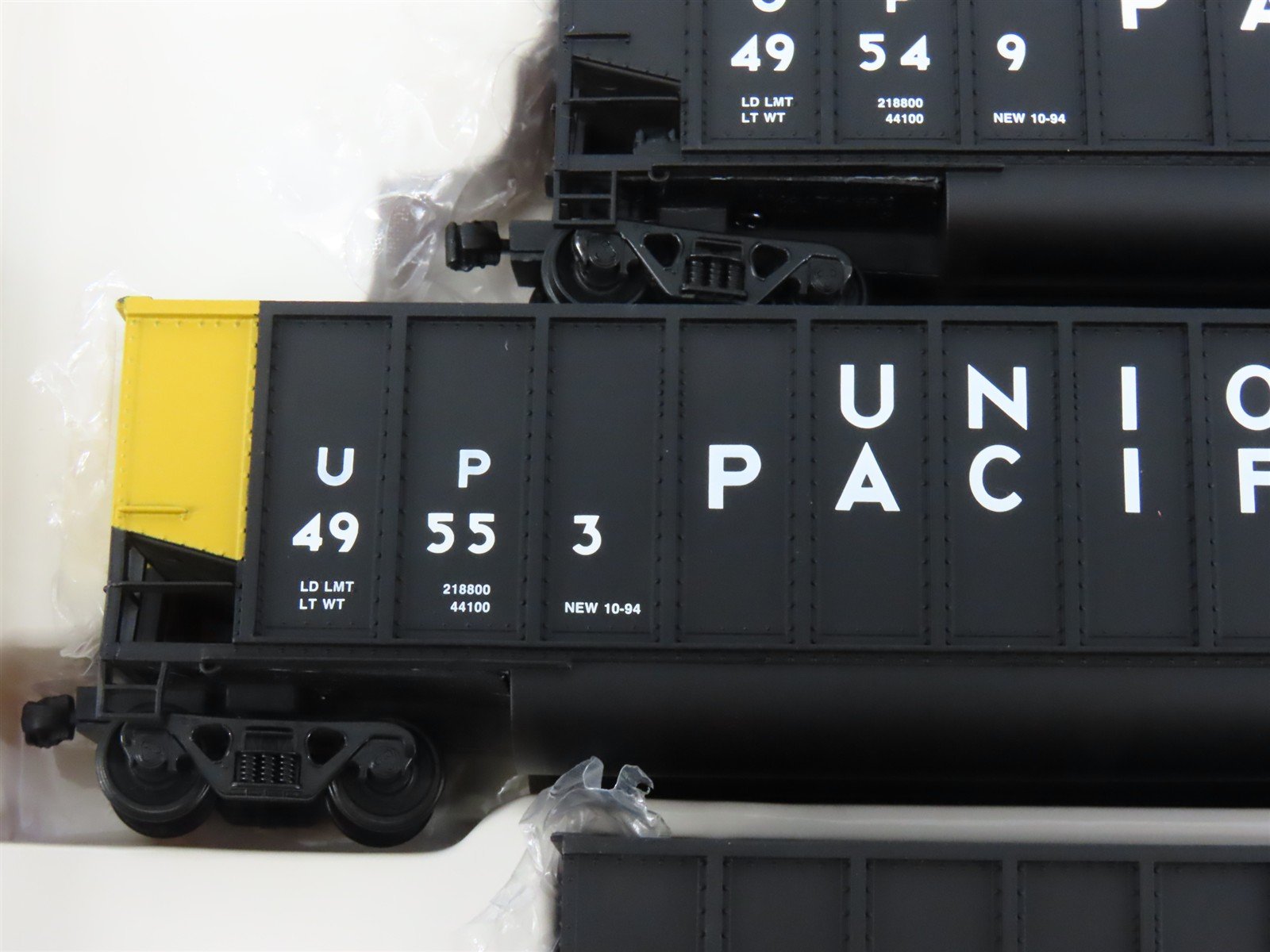 HO Scale Walthers 932-5313 UP Union Pacific Bethgon Hopper 6-Pack #2