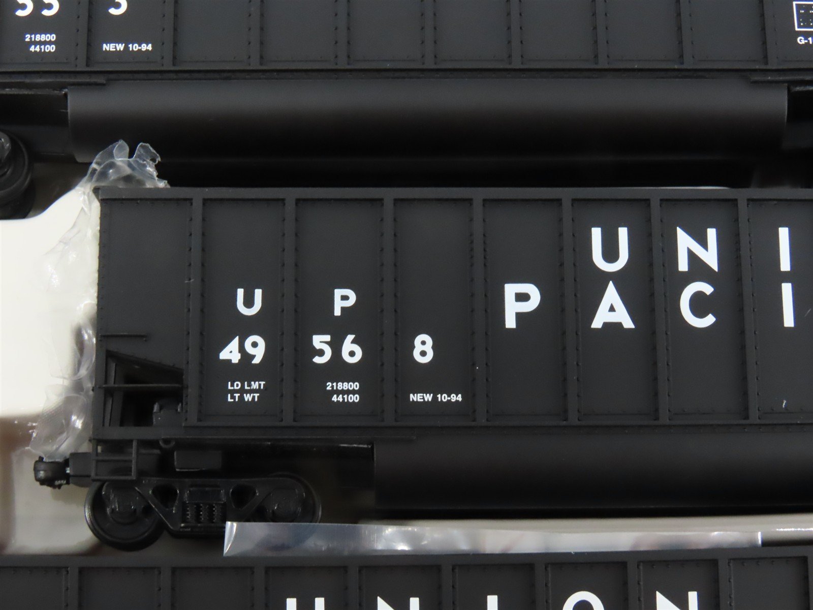 HO Scale Walthers 932-5313 UP Union Pacific Bethgon Hopper 6-Pack #2