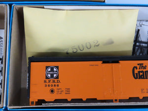 LOT of 7 HO Scale Athearn ATSF/Blatz/FGE 40' Steel Reefer Car Kit