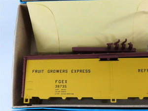 LOT of 7 HO Scale Athearn ATSF/Blatz/FGE 40' Steel Reefer Car Kit
