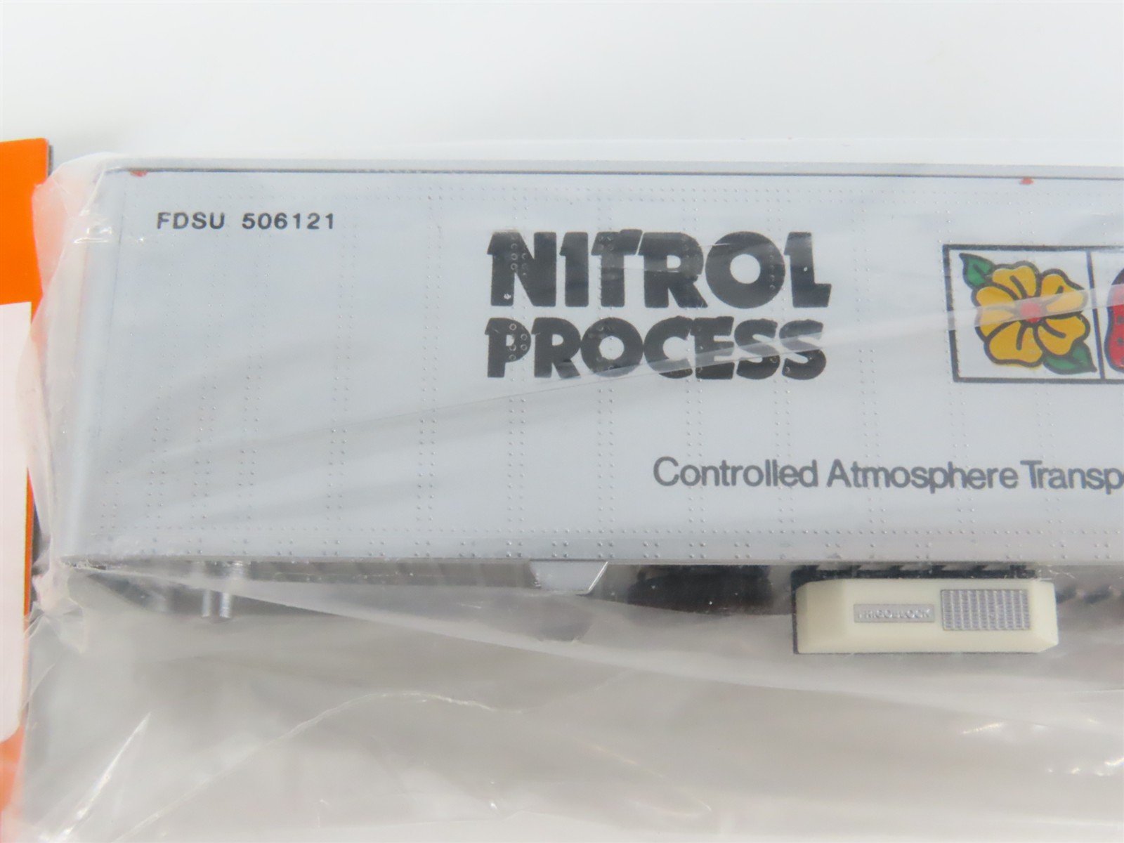 LOT of 6 HO Scale Con-Cor 0004-820101 Nitrol Process 45' Trailers