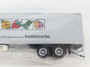 LOT of 6 HO Scale Con-Cor 0004-820101 Nitrol Process 45' Trailers