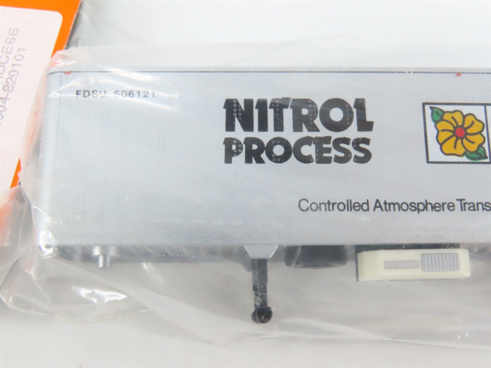 LOT of 6 HO Scale Con-Cor 0004-820101 Nitrol Process 45' Trailers