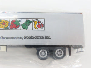 LOT of 6 HO Scale Con-Cor 0004-820101 Nitrol Process 45' Trailers