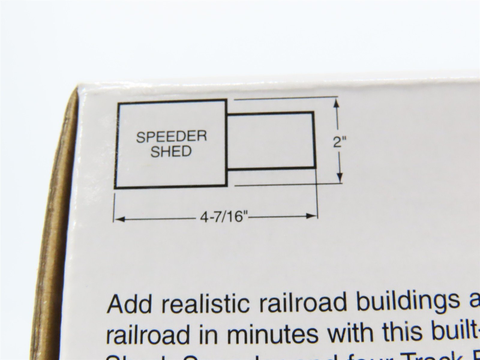 HO Scale Walthers 933-2804 Speeder Shed w/Speeder & Bumpers