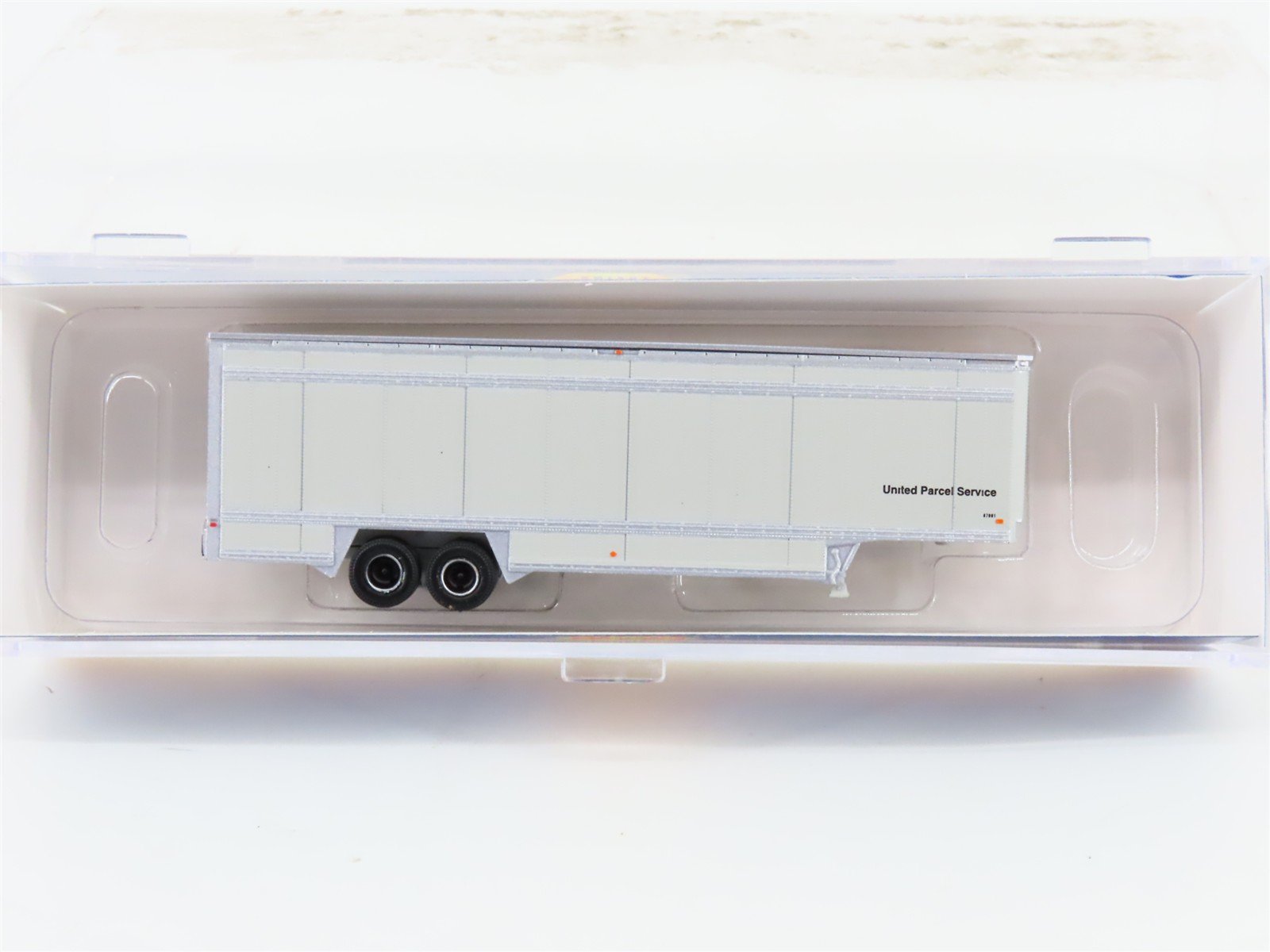 N Scale Athearn ATH6907 UPSZ (No Logo) United Parcel Service 40' Trailer #87981