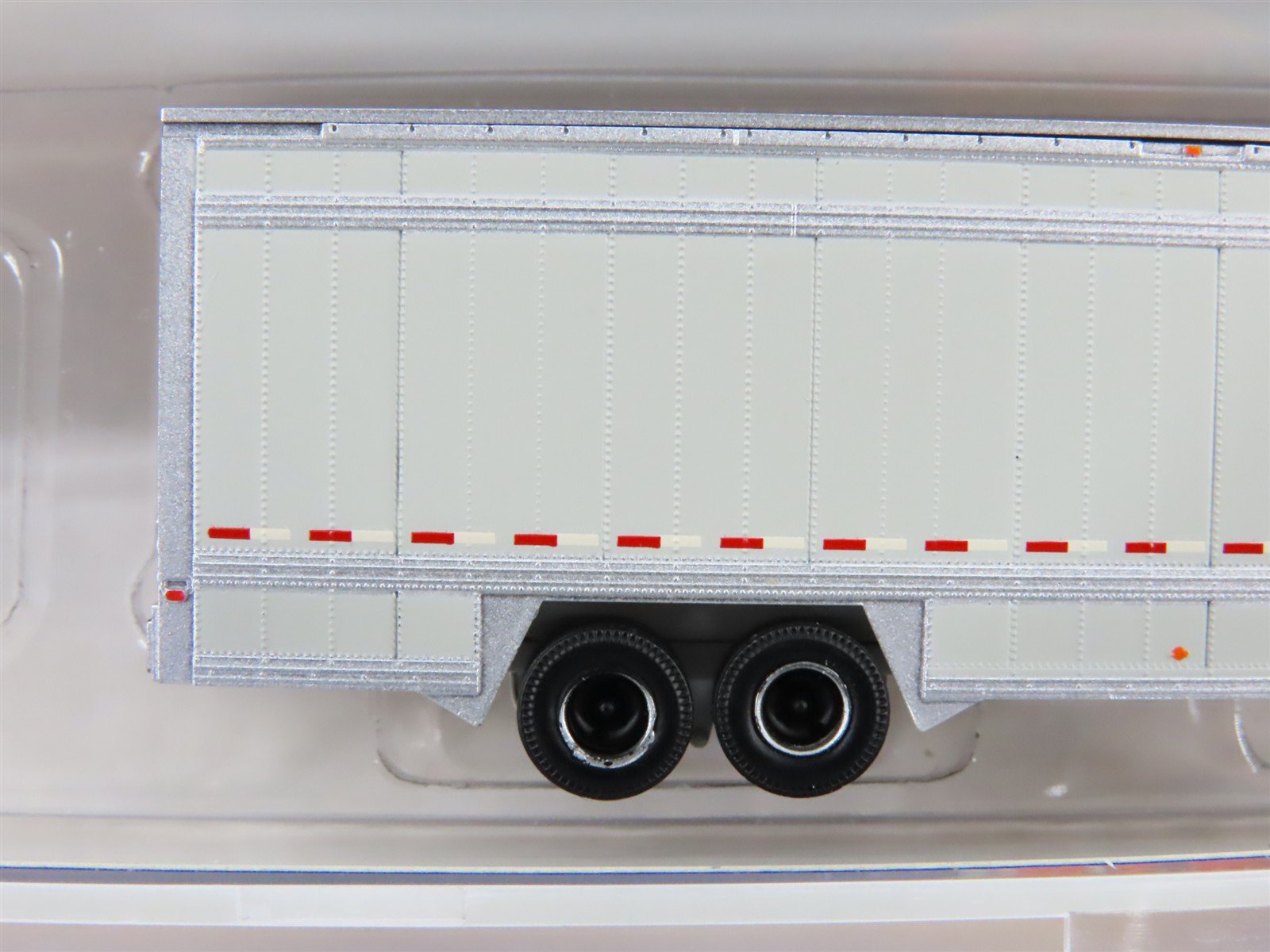 N Scale Athearn ATH6911 UPSZ (Logo) United Parcel Service 40' Trailer #708801
