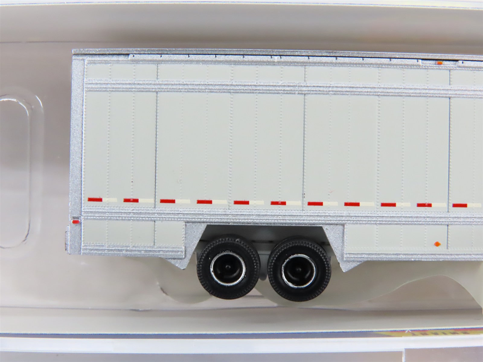 N Scale Athearn ATH6909 UPSZ (Logo) United Parcel Service 40' Trailer #708622