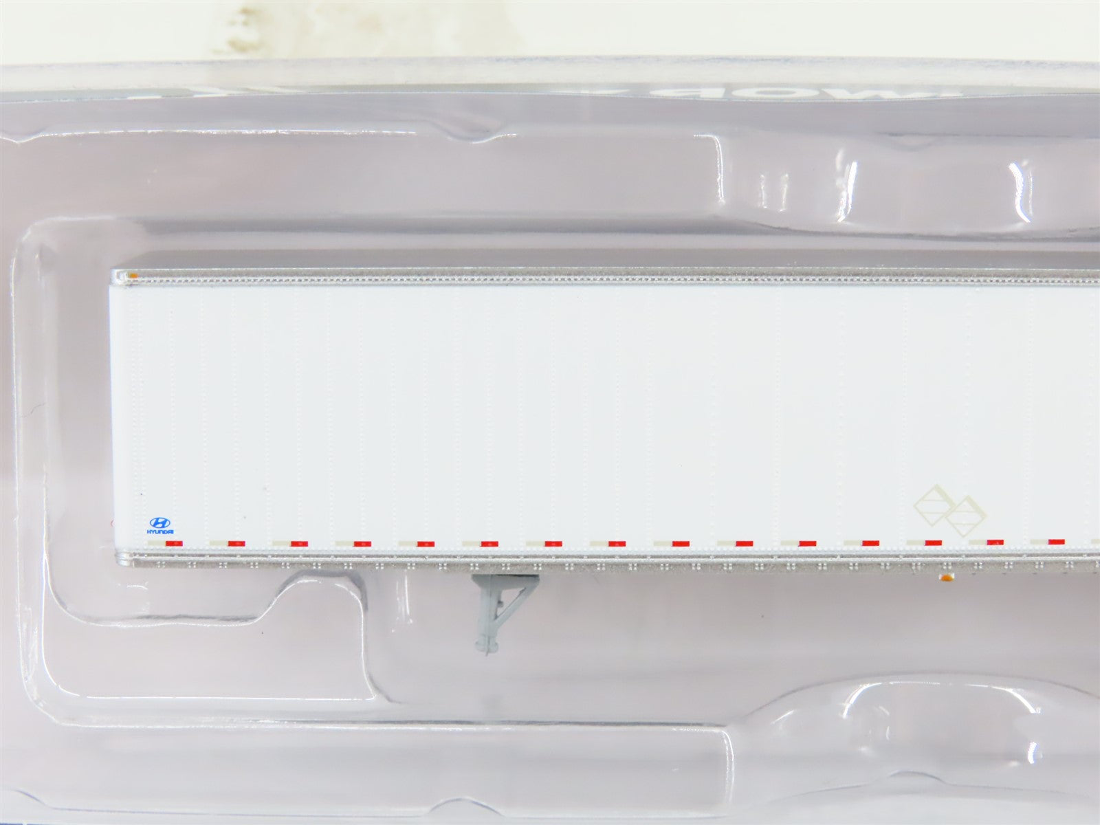 N Scale Trainworx 45399-3 Undecorated Hyundai 53' Box Trailer