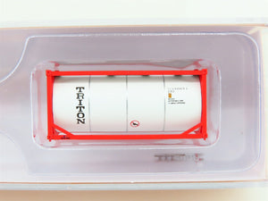 N Scale JTC 205208 Triton Leading 20' Standard Tank Container 2-Pack