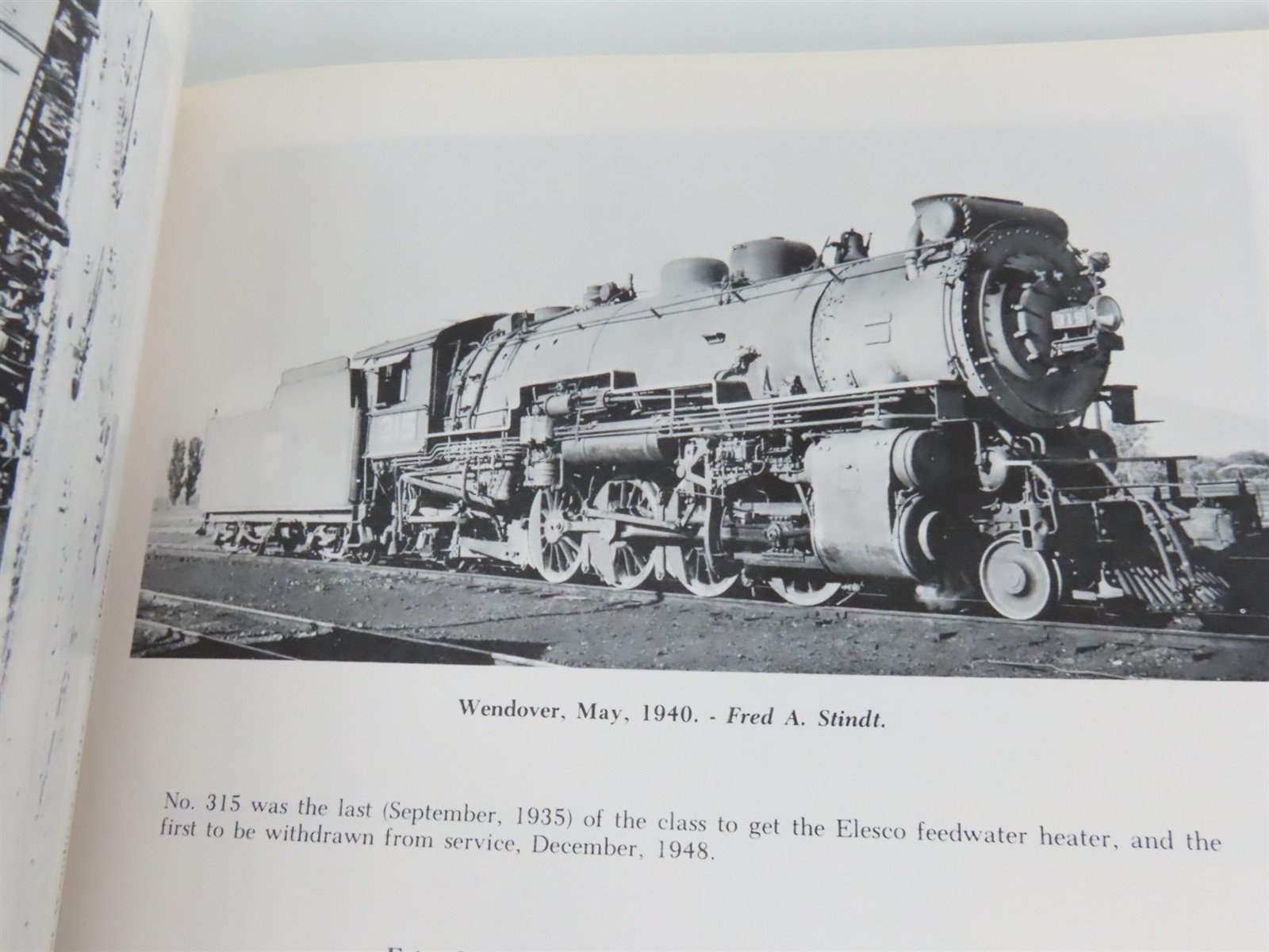 Western Pacific Steam, Passenger Trains & Cars by Dunscomb & Stindt ©1980 SIGNED