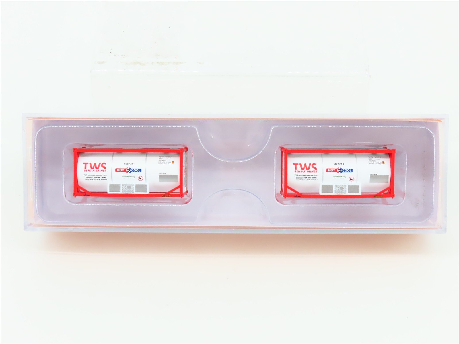 N Scale JTC 205211 TWS Rent-A-Tainer 20' Standard Tank Container 2-Pack