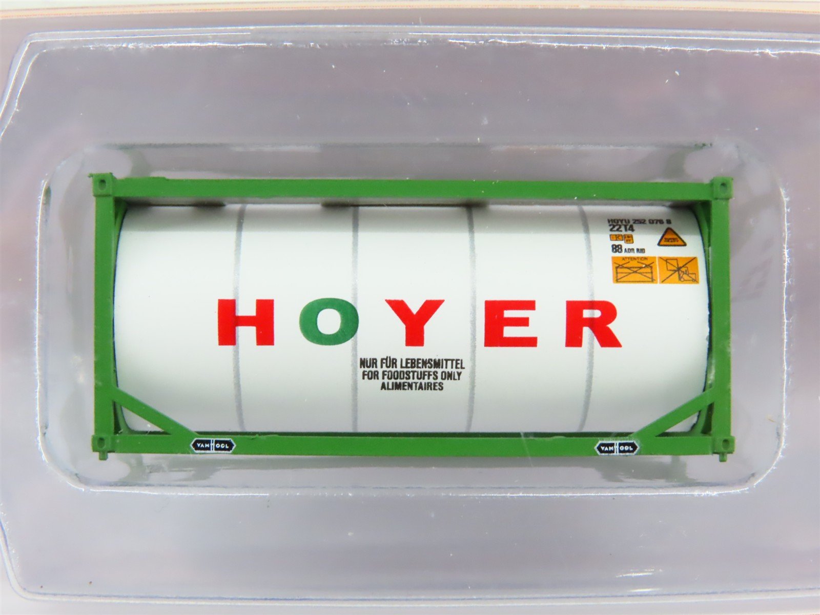 N Scale JTC 205209 HOYER (Green) 20' Standard Tank Container 2-Pack