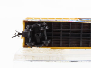 N Scale Micro-Trains MTL 02545564 RBOX Railbox 50' Box Car #33392 w/ Graffiti