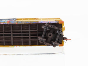 N Scale Micro-Trains MTL 02544564 RBOX Railbox 50' Box Car #34724 w/ Graffiti