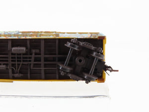 N Scale Micro-Trains MTL 02544566 RBOX Railbox 50' Box Car #32031 w/ Graffiti