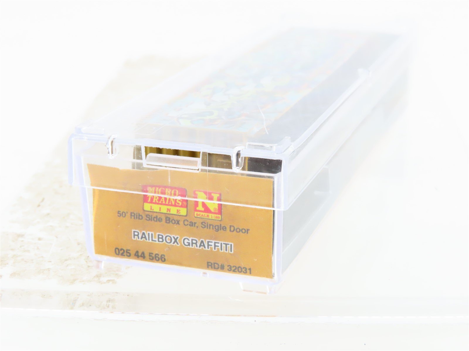 N Scale Micro-Trains MTL 02544566 RBOX Railbox 50' Box Car #32031 w/ Graffiti