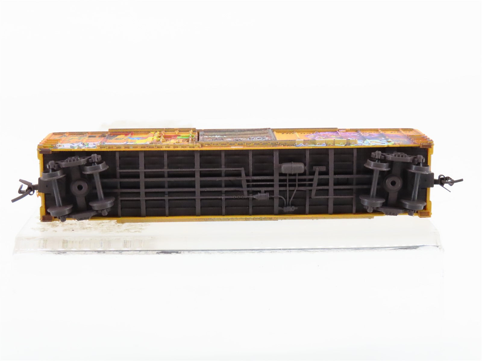 N Scale Micro-Trains MTL 02654071 ABOX Railbox 50' Box Car #52075 w/ Graffiti