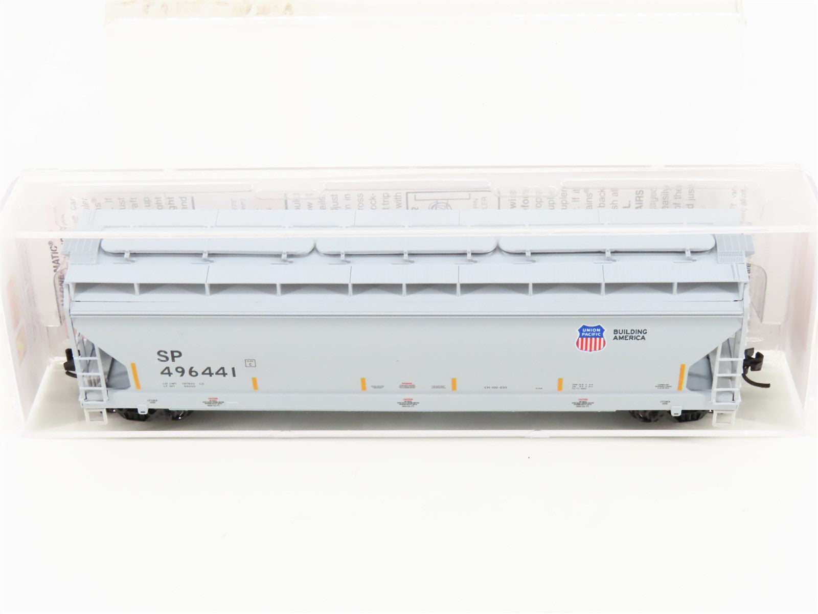 N Scale Micro-Trains MTL 09400602 SP Union Pacific 3-Bay Covered Hopper #496441