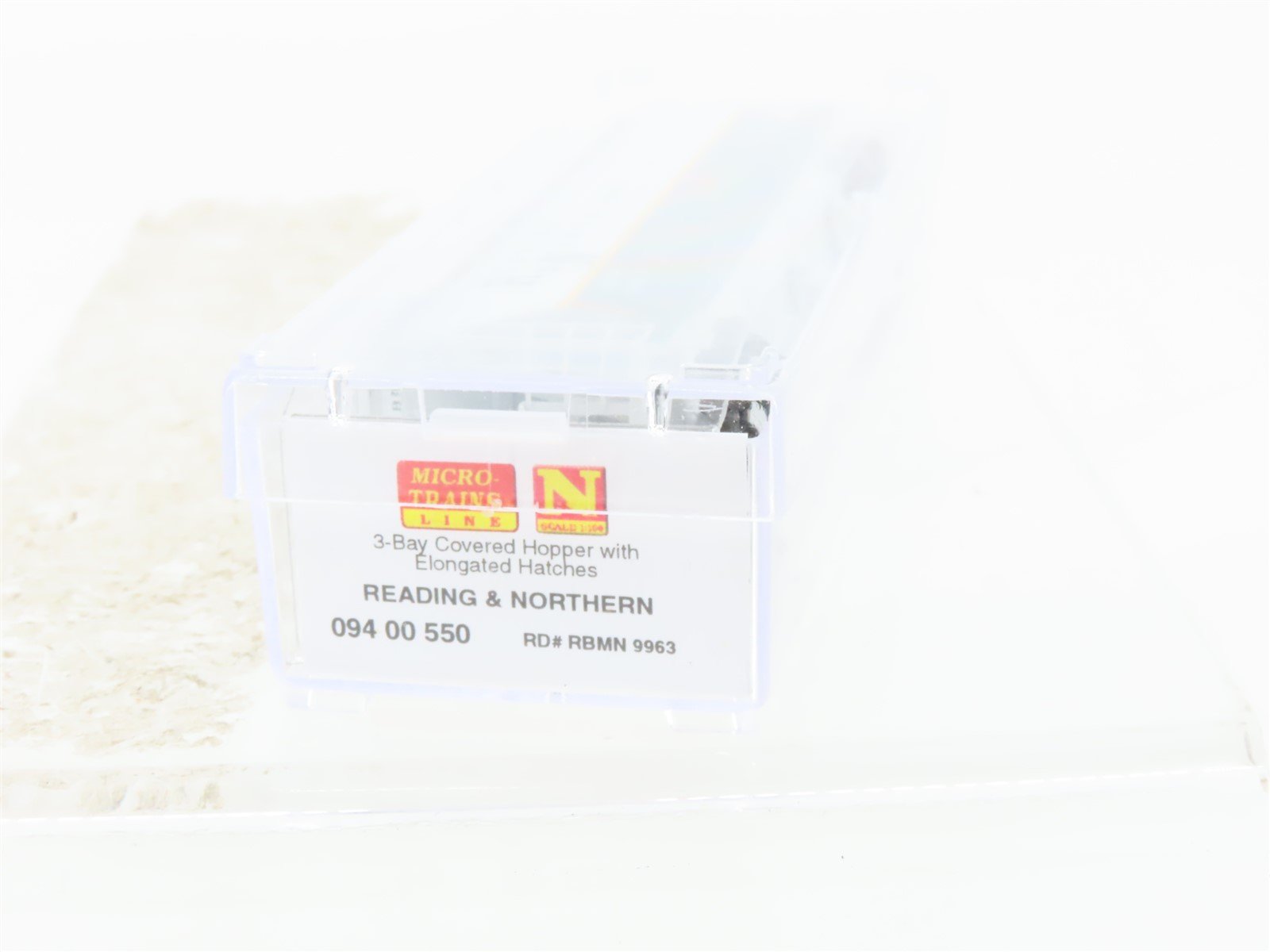 N Micro-Trains MTL 09400550 RBMN Reading & Northern 3-Bay Covered Hopper #9963