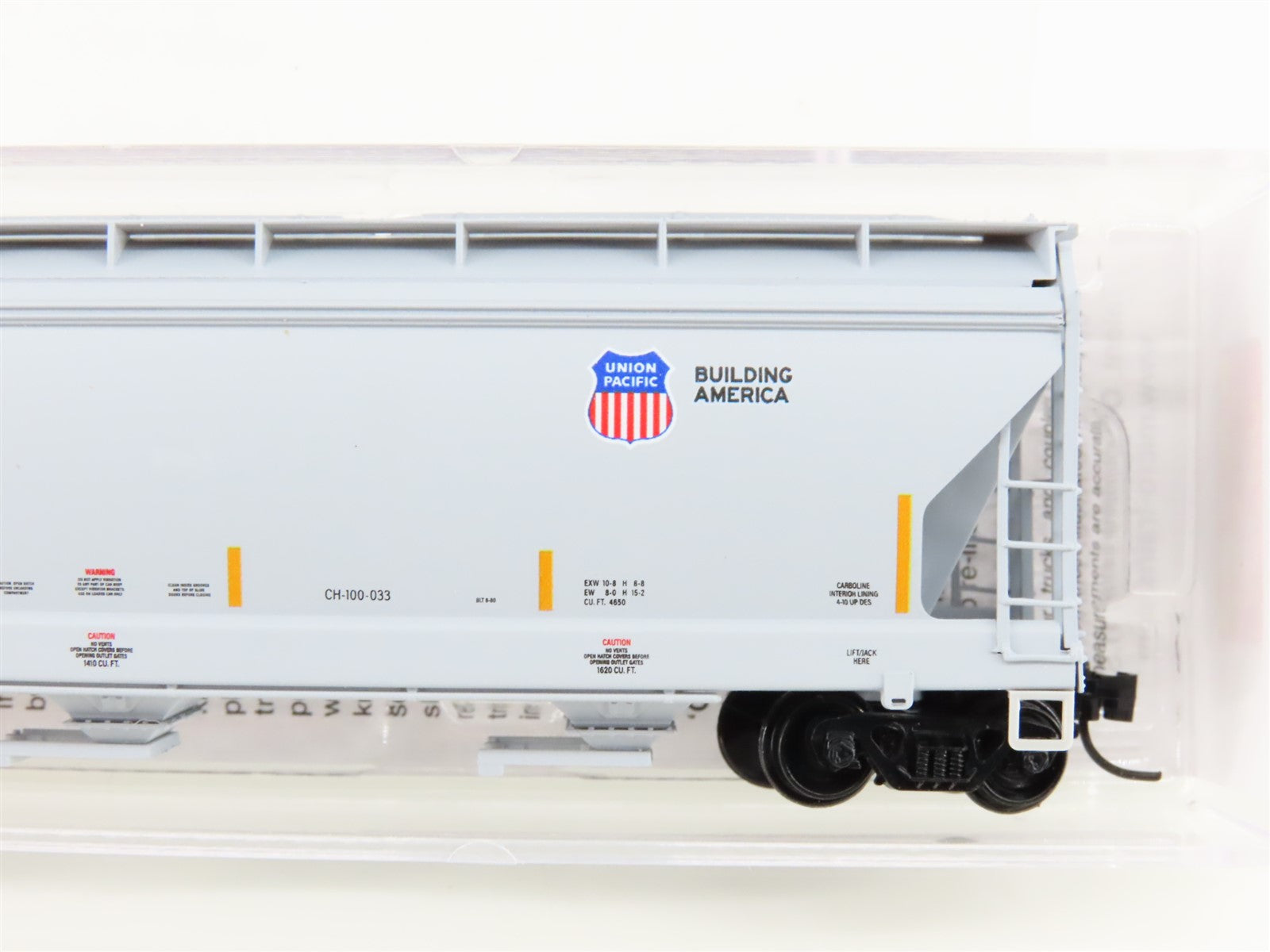 N Scale Micro-Trains MTL 09400601 SP Union Pacific 3-Bay Covered Hopper #496474