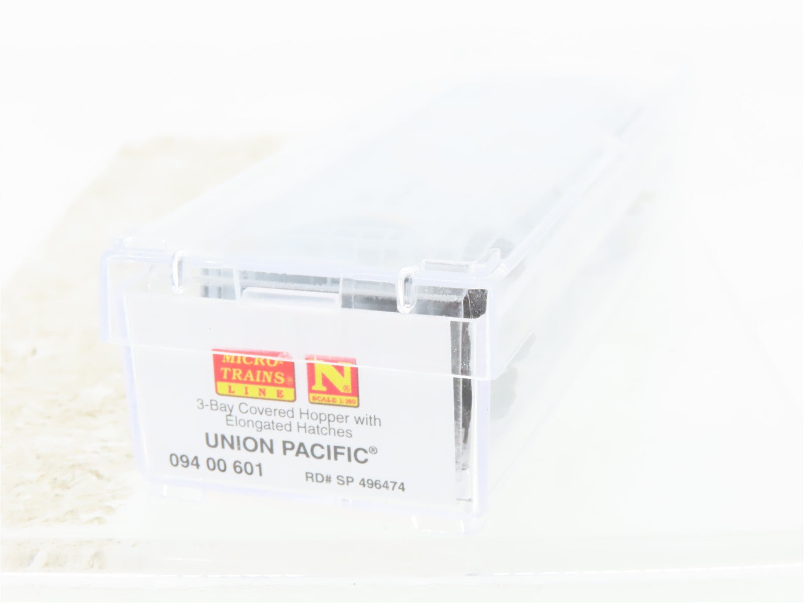 N Scale Micro-Trains MTL 09400601 SP Union Pacific 3-Bay Covered Hopper #496474