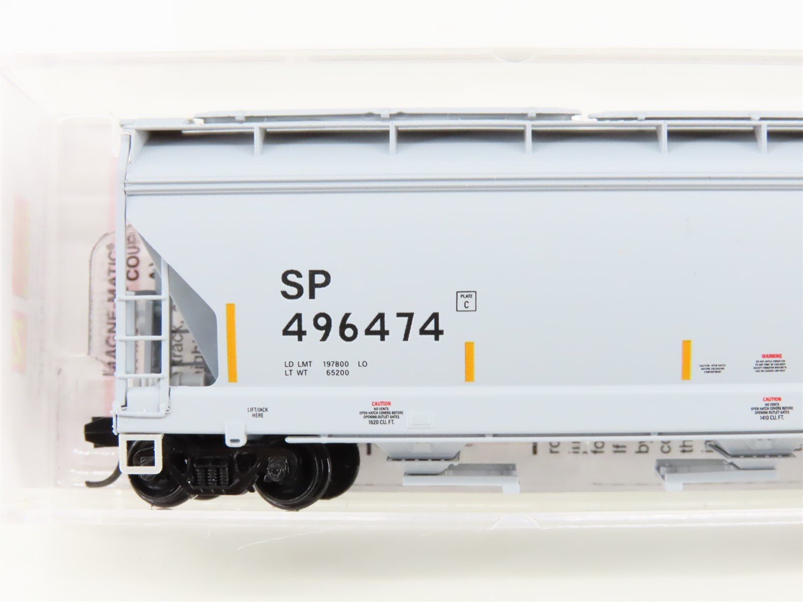 N Scale Micro-Trains MTL 09400601 SP Union Pacific 3-Bay Covered Hopper #496474