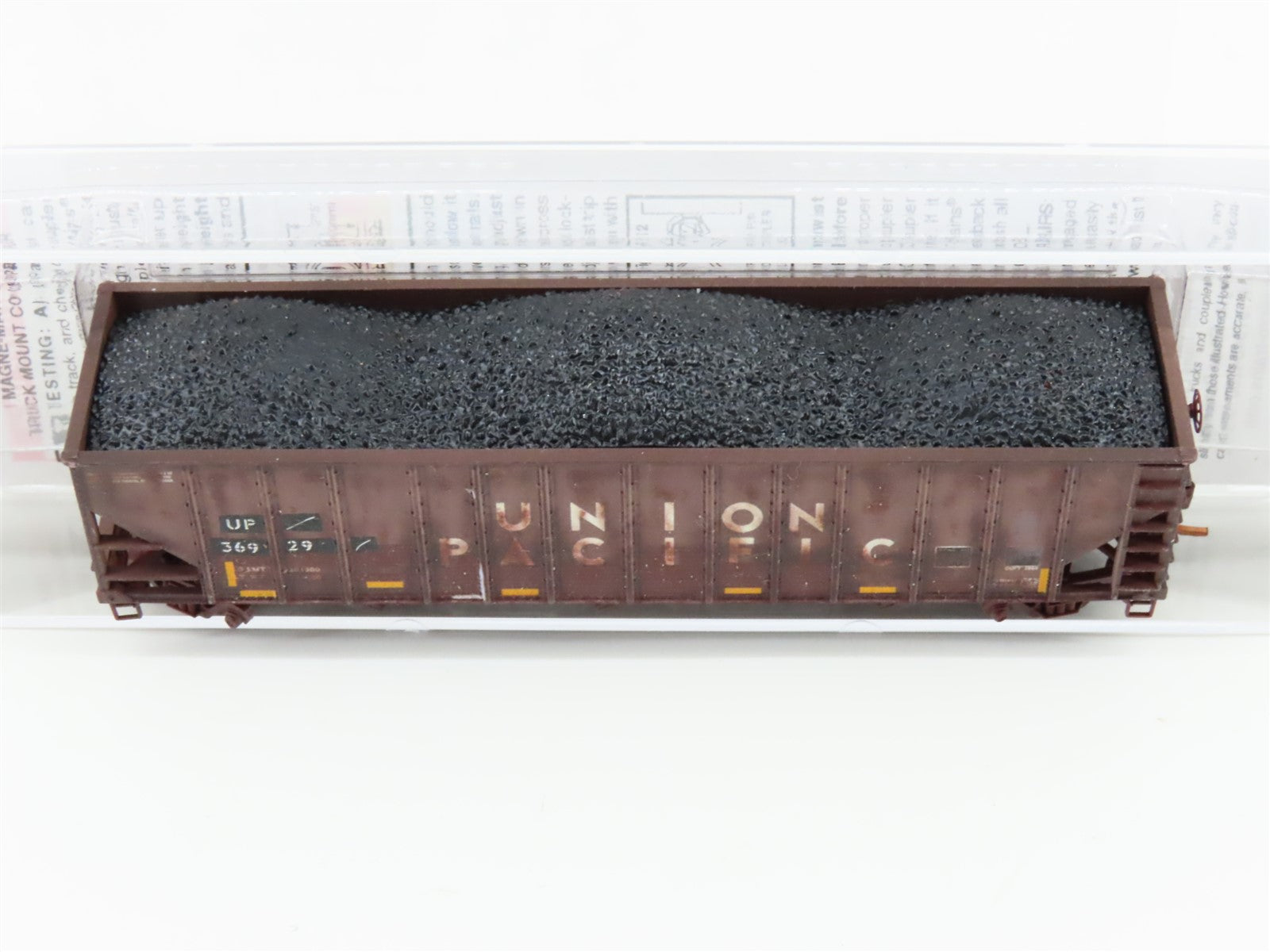 N Micro-Trains MTL 10844360 UP Union Pacific 3-Bay Hopper #36929 - Weathered