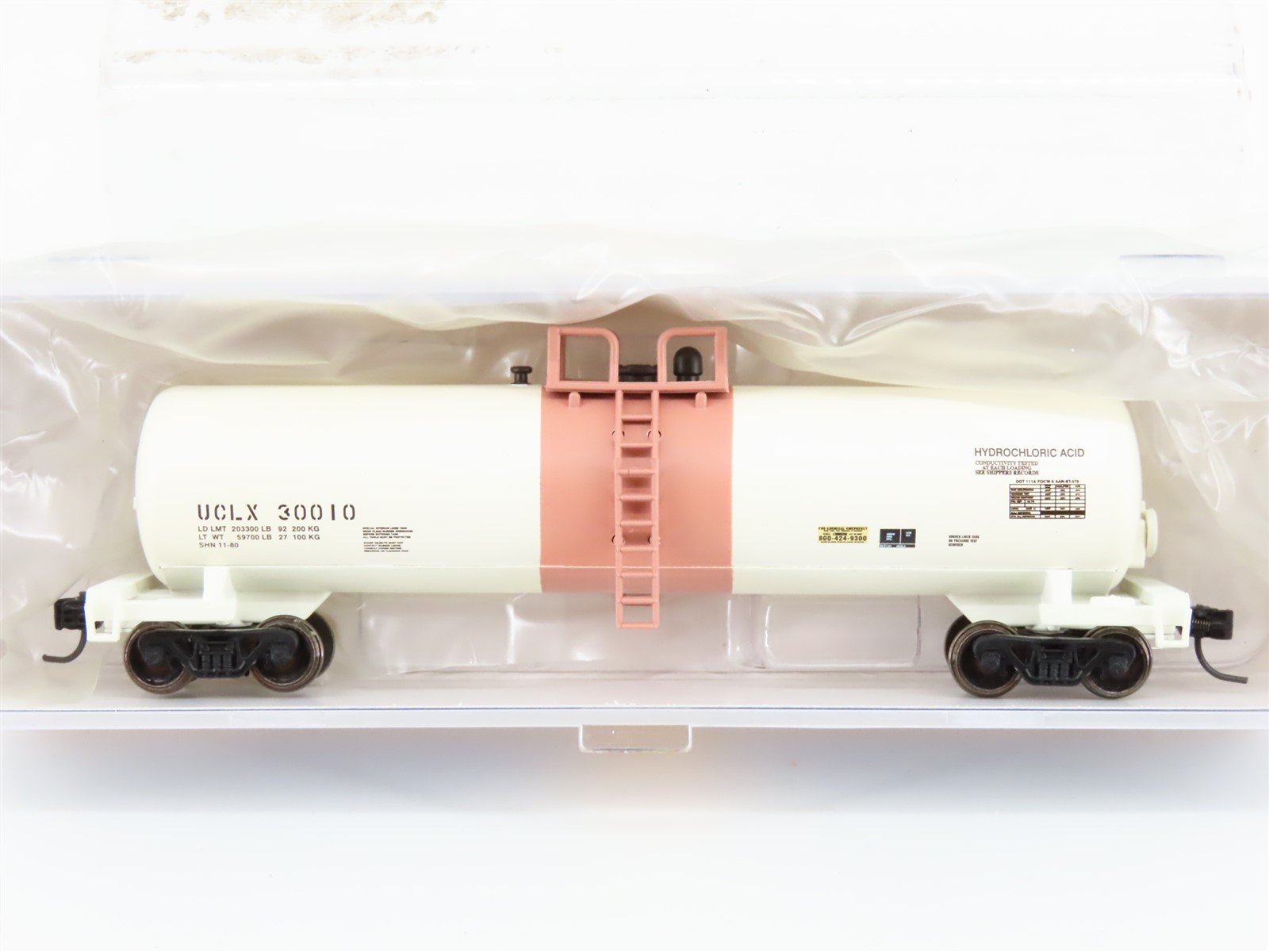 N Scale Athearn ATH17604 UCLX 50' 20K Gallon General Service Tank Car #30010
