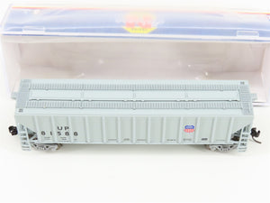 N Scale Athearn ATH27443 UP Union Pacific PS 4427 3-Bay Covered Hopper #81588