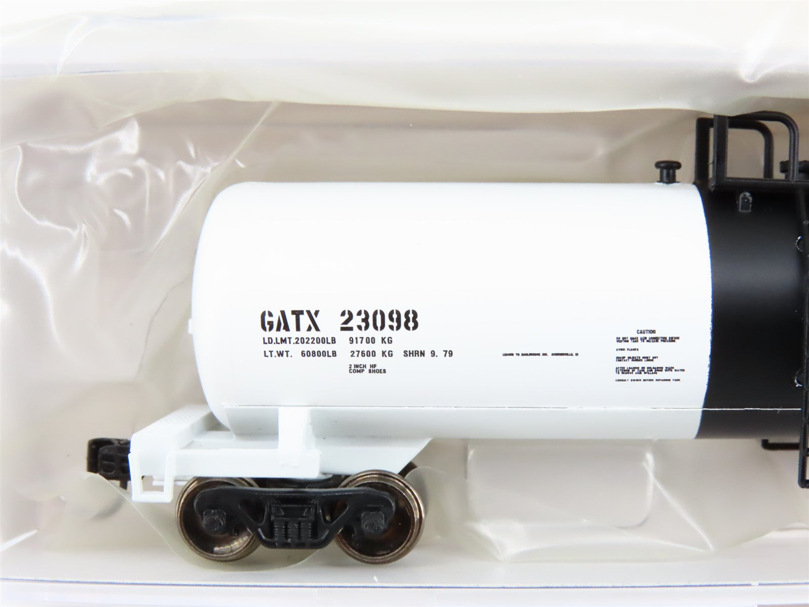 N Scale Athearn ATH17611 GATX 50' 20K Gallon General Service Tank Car #23098