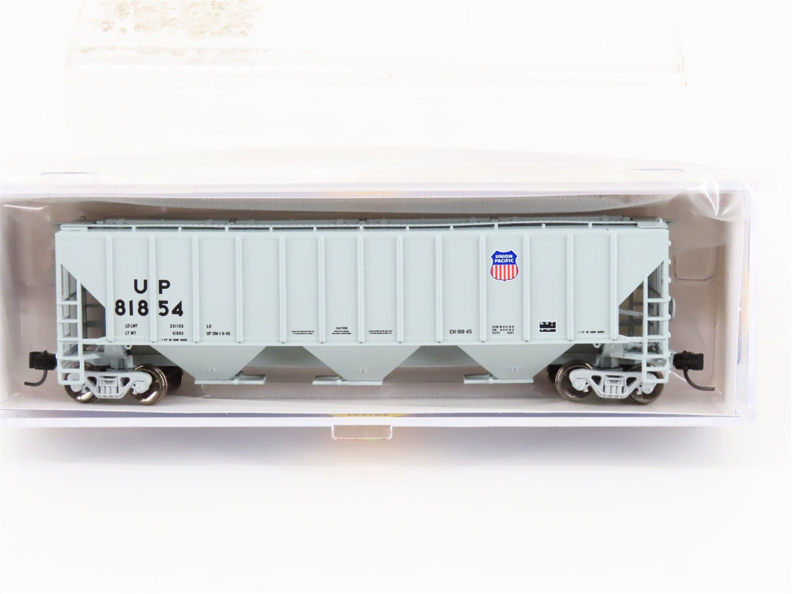 N Scale Athearn ATH27445 UP Union Pacific PS 4427 3-Bay Covered Hopper #81854
