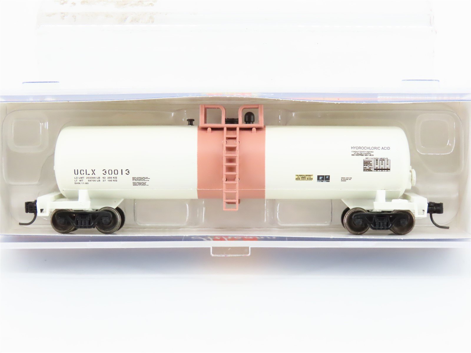 N Scale Athearn ATH17605 UCLX 50' 20K Gallon General Service Tank Car #30013